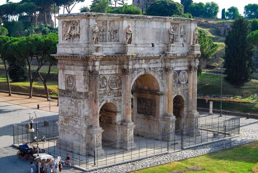 Rome: Colosseum & Forum Experience with Free Audio Guide App - Entering the Colosseum With Timed Entry (What That Changes for You)