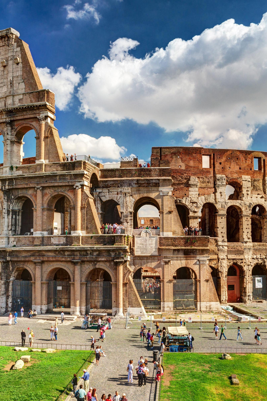 Rome: Colosseum & Forum Experience with Free Audio Guide App - Using the Free Audio Guide App (Your Smartphone Is Part of the Ticket)