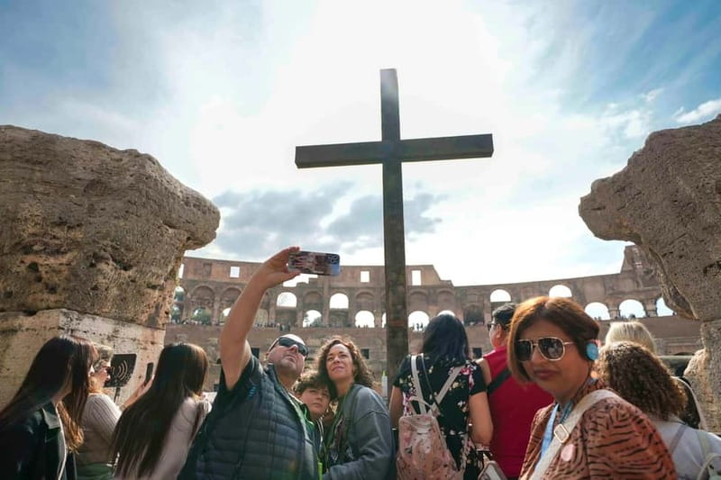 Rome: Colosseum, Forum, Palatine Hill Entry, and Audio Guide - Entering the Colosseum: what you gain with arena access