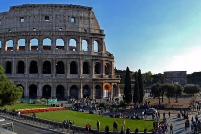 Rome: Colosseum, Forum, & Palatine Hill with Audio Guide - Entering the Colosseum with included access (and Arena if selected)