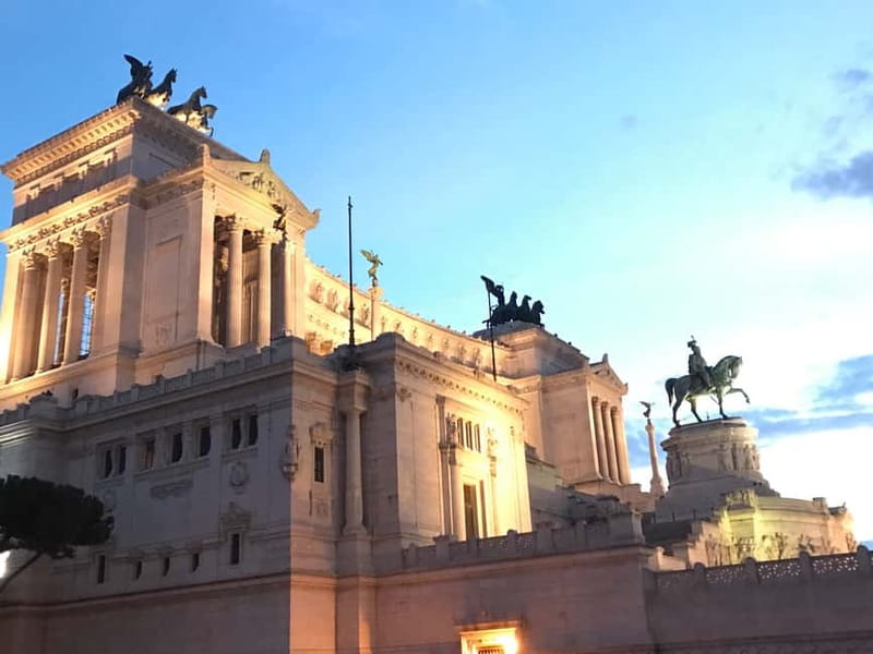 Rome: Colosseum, Roman Forum and Palatine Hill & Audioguide - Roman Forum + Imperial Forum ruins toward Piazza Venezia