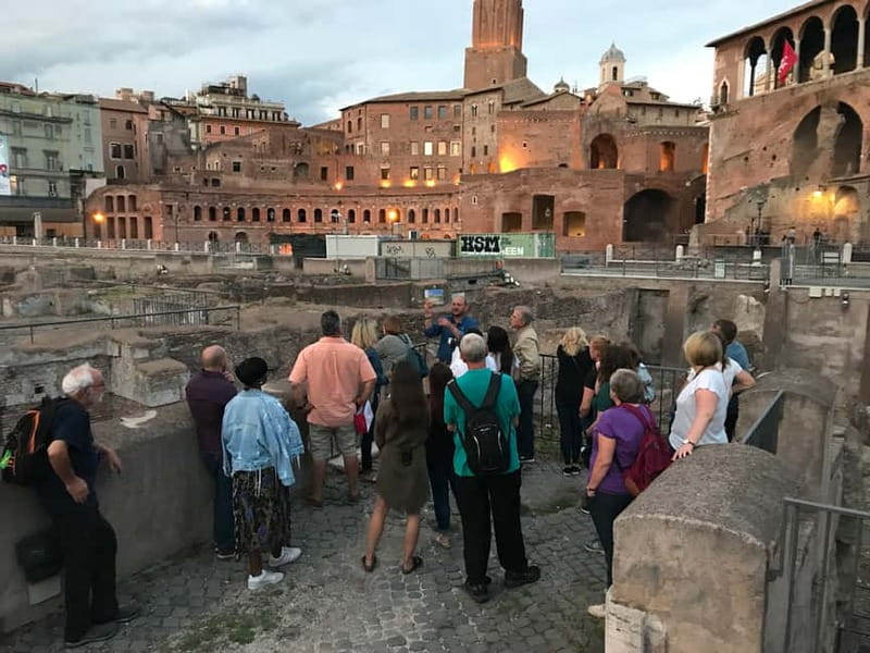 Rome: Colosseum, Roman Forum and Palatine Hill & Audioguide - Palatine Hill: views, origins, and the climb factor