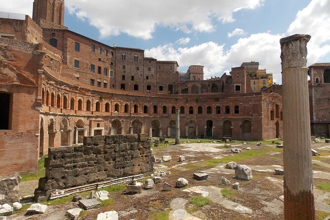 Rome Colosseum, Roman Forum & Palatine Hill Audio Tour - Price and what you actually get for $47.82
