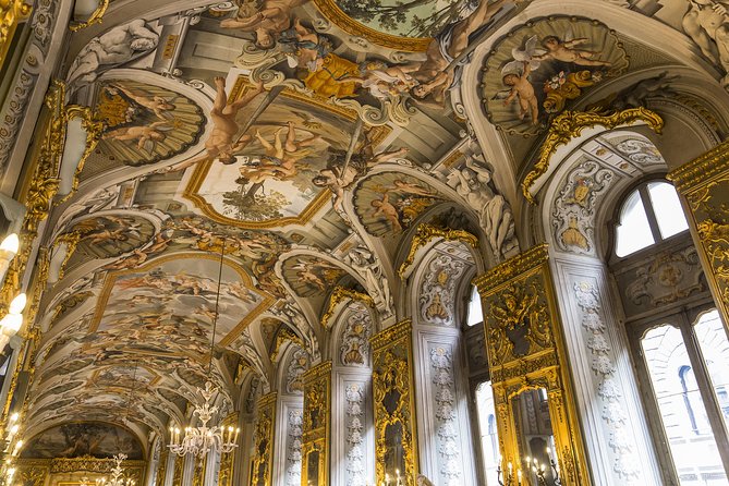 Rome: Doria Pamphilj Gallery Entry Ticket with App Audioguide - What to see: Innocenzo X, Caravaggio, the throne-room vibe, and more