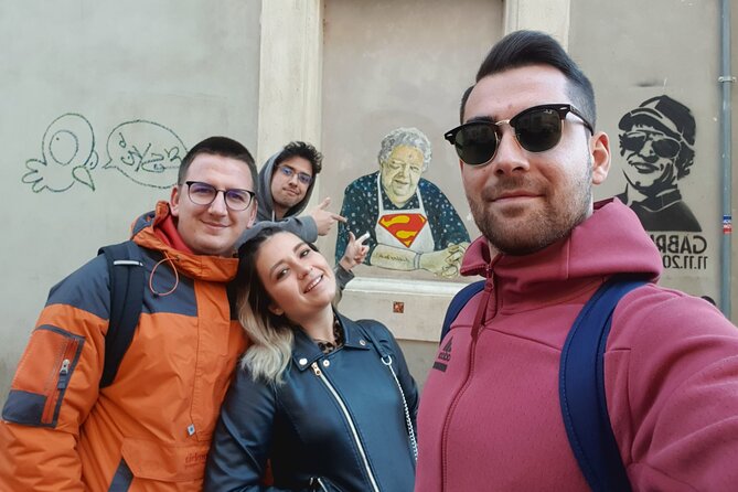 Rome: Hidden Treasures of Trastevere Self-Guided Puzzle Quest - Languages, Solo vs. Group, and How to Plan with Others
