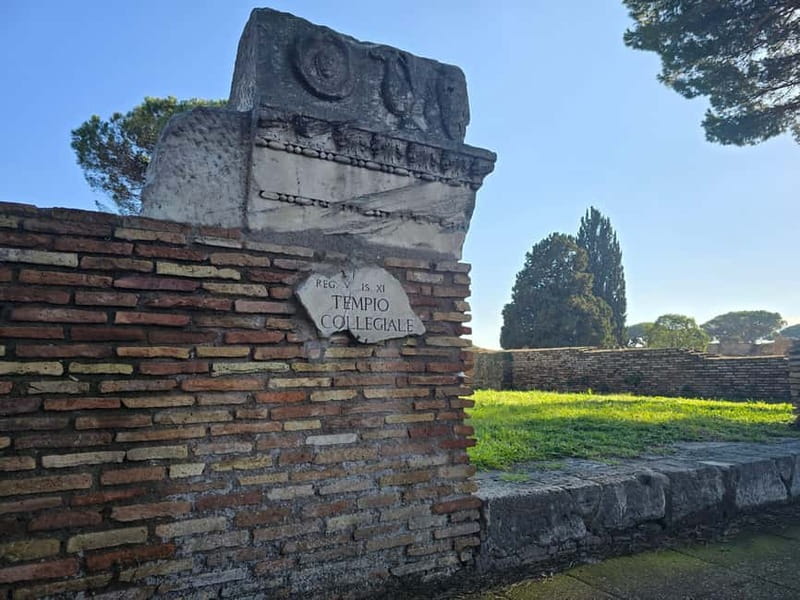 Rome:Ostia Antica Skip-the-line Ticket & Audioguide - Using the downloadable audioguide on your phone