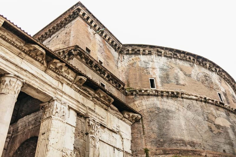 Rome: Pantheon Fast-Track Ticket and Official Audio Guide - Dress code rules at the Basilica door (and the ID deposit requirement)