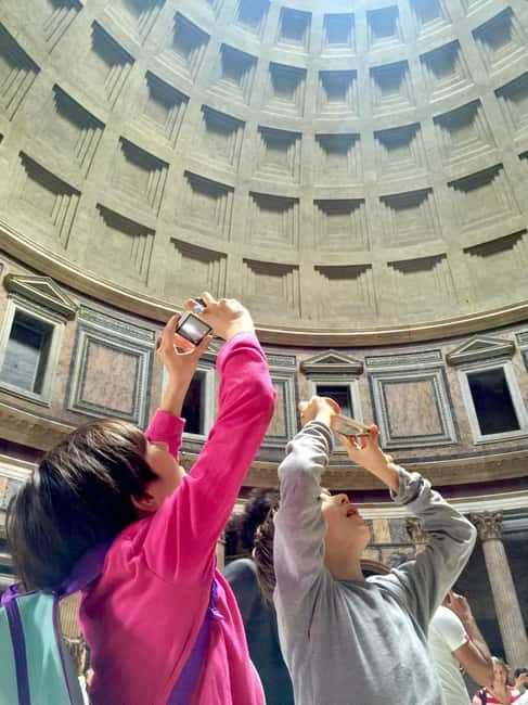 Rome: Pantheon for Families with Tickets & Kids' Audio Guide - Why This Pantheon Visit Works for Kids: Hadrian, Raphael, and the Oculus