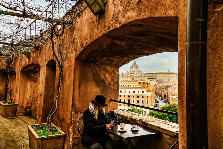 Rome: Skip-the-Line Castel Sant'Angelo Tickets & Audio Guide - Getting in: the skip-the-line part that actually matters