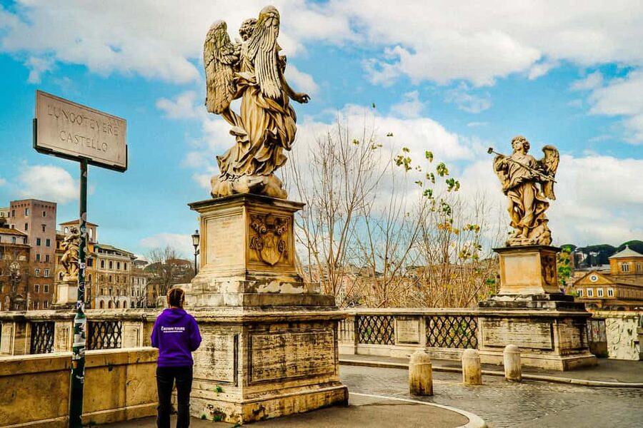 Rome: Skip-the-Line Castel Sant'Angelo Tickets & Audio Guide - The meet-up and timing: how to avoid the common headaches