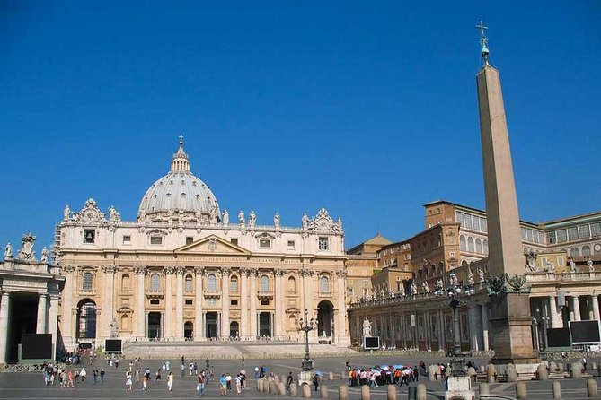 Rome: St. Peter's Basilica & Dome Entry Ticket with Audio Guide - Why the order of your visit can feel different