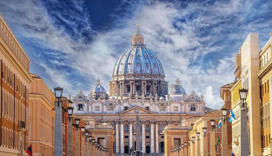 Rome:St. Peter's Basilica Hosted Entry + Official Audioguide - Michelangelo’s Pietà inside St. Peter’s: why it hits harder when you’re not stuck
