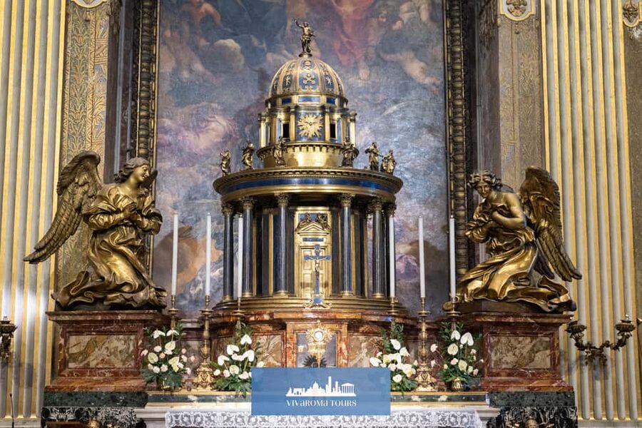 Rome:St. Peter's Basilica Hosted Entry + Official Audioguide - Who this is best for (and who should skip it)