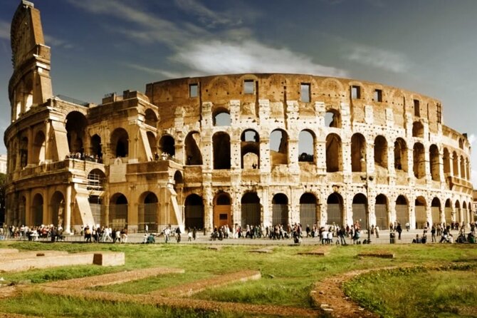 Rome Walking Tour with Audioguide on Your Smartphone - Piazza del Popolo: a grand entrance and clear landmark cues