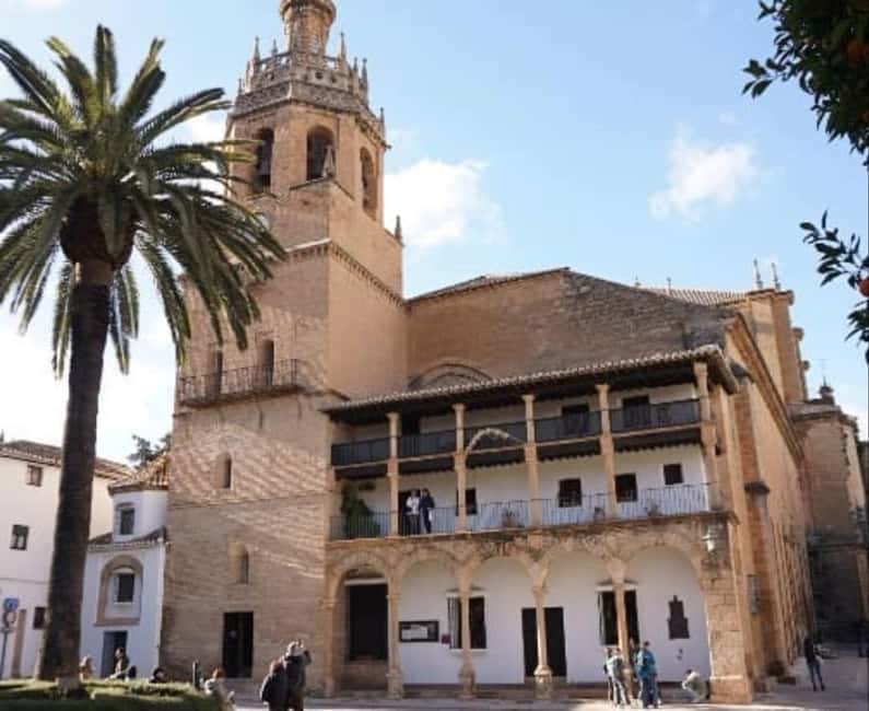 Ronda's Historic Center: Self-Guided Tour + Mondragón Palace Ticket - Plaza de la Merced: your simple launch point