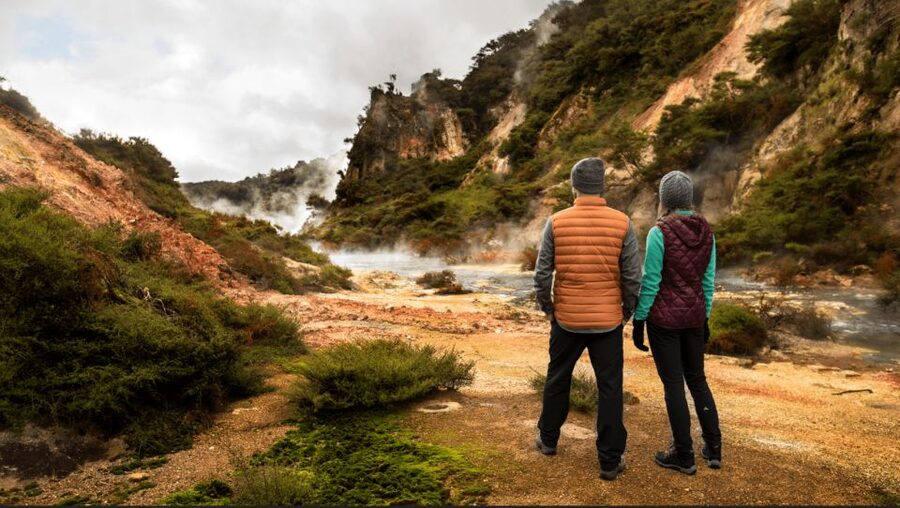 Rotorua: Waimangu Volcanic Valley Ticket & Self-Guided Walk - Mt Haszard Hiking Trail: when you want a workout and a higher view
