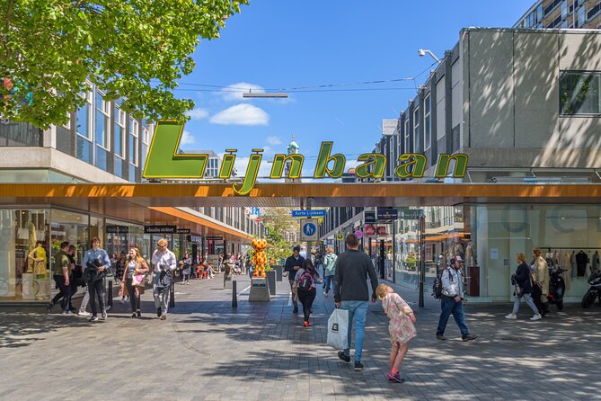 Rotterdam: City Walk Audio Guide in 7 Languages on your Phone - Markthal Rotterdam: a food stop with art and atmosphere