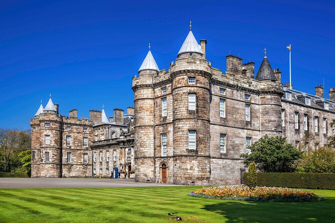 Royal Mile, Edinburgh Walking Tour with Audioguide - Group Size: What It Means When It’s Just You