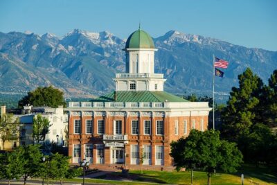 Salt Lake City Self-Guided Walking Audio Tour - Route basics: 2.5 miles, automatic stop cues, and good pacing