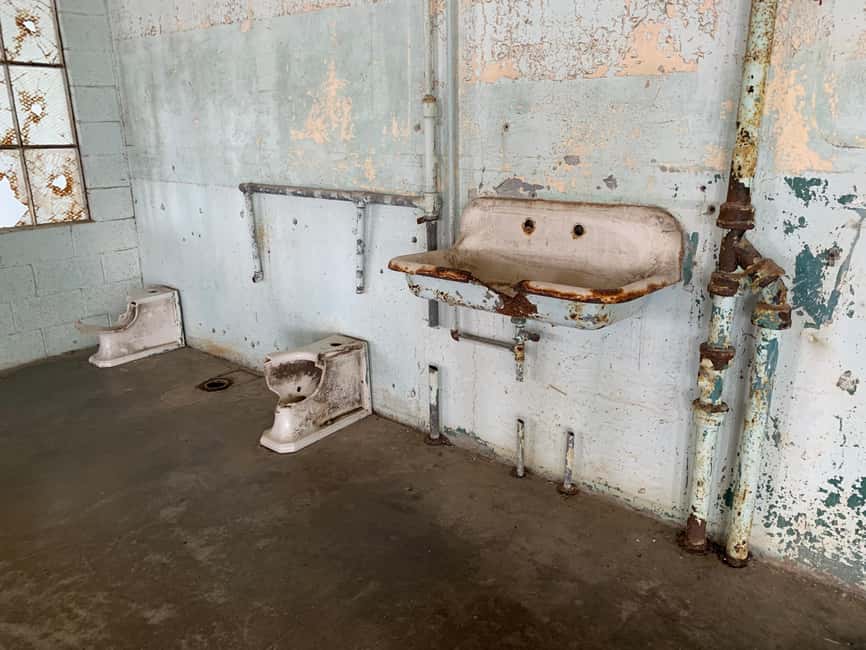 San Francisco: Alcatraz, Ferry & Audio Tour w/ Night Option - Night Option: Smaller Crowds and Ranger Introductions