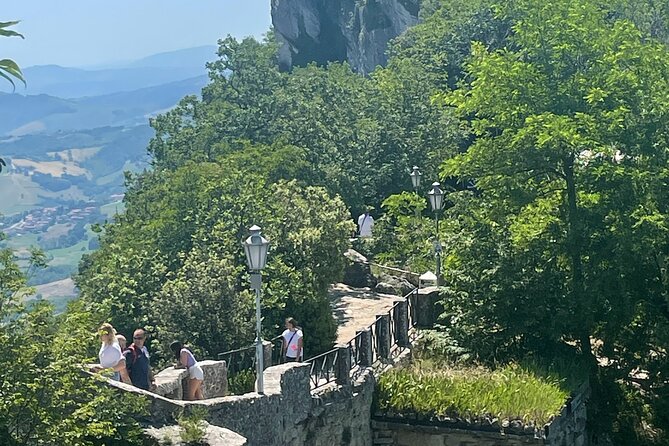 San Marino: A Self Guided Audio Tour - Cava dei Balestrieri and Il Cantone: defense history and big views