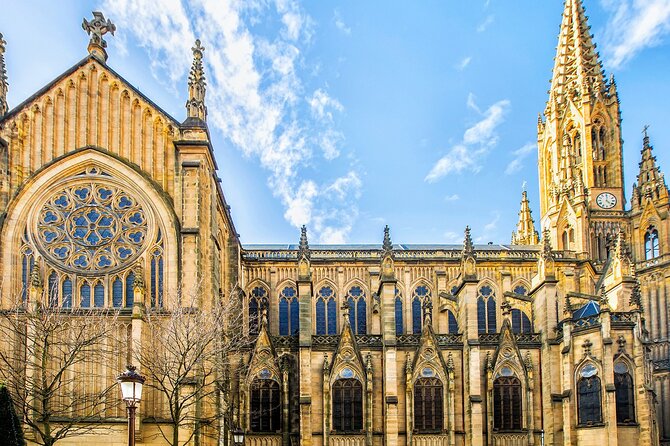 San Sebastian Scavenger Hunt & Highlights Self Guided Audio Tour - Should you book this scavenger hunt?