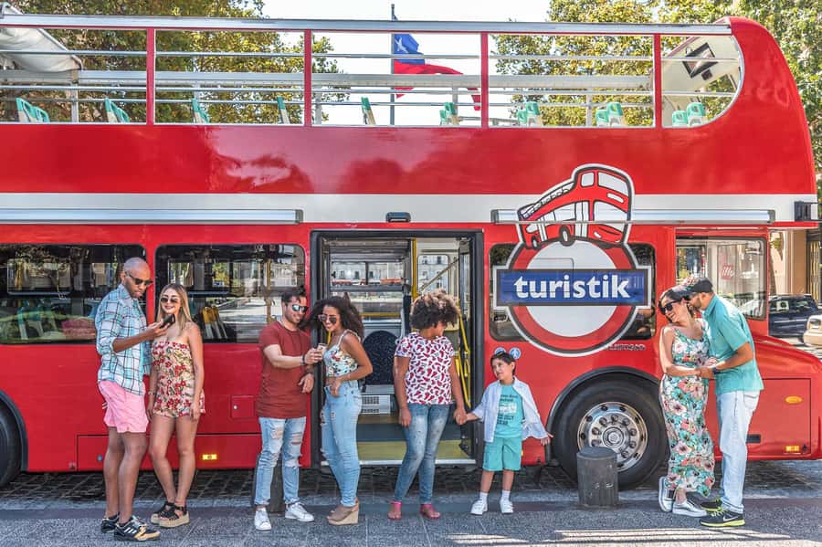 Santiago: Hop-on Hop-off Bus Day Ticket with Audio Guide - San Cristóbal by cable car and funicular: the views that justify the ride