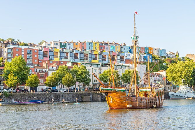 Secrets of Bristol Waterfront: Self-Guided Puzzle Adventure - The Louisiana to Arnolfini: art, architecture, and a steady finish at Llandoger Trow