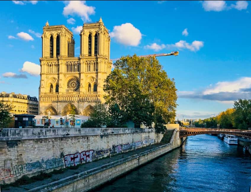 Seine River Cruise with Free Notre Dame Digital AudioGuide - Key things to know before you go