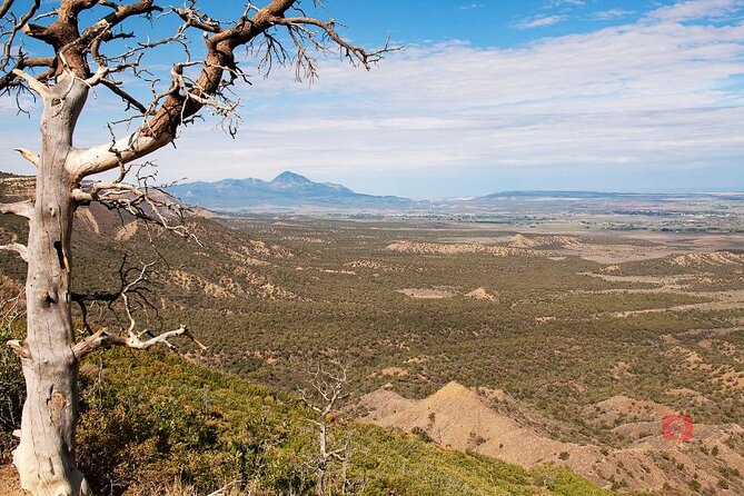 Self-Guided Audio Driving Tour in Mesa Verde National Park - What I’d pack and plan for (so you don’t lose time)