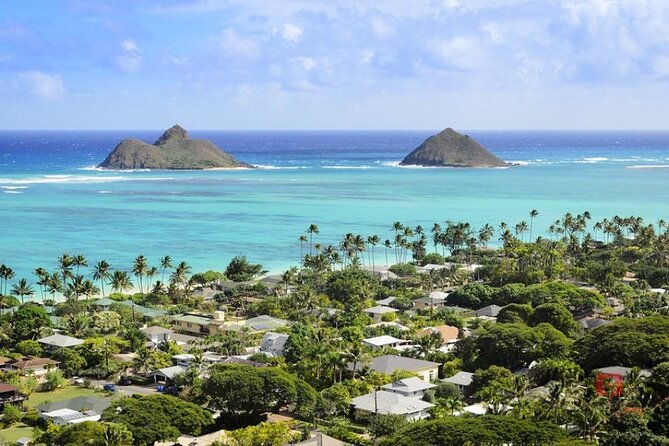 Self-Guided Audio Driving Tour in Oahu Hawaii - Kailua Beach Park: long sandy stretch and the Mokes views