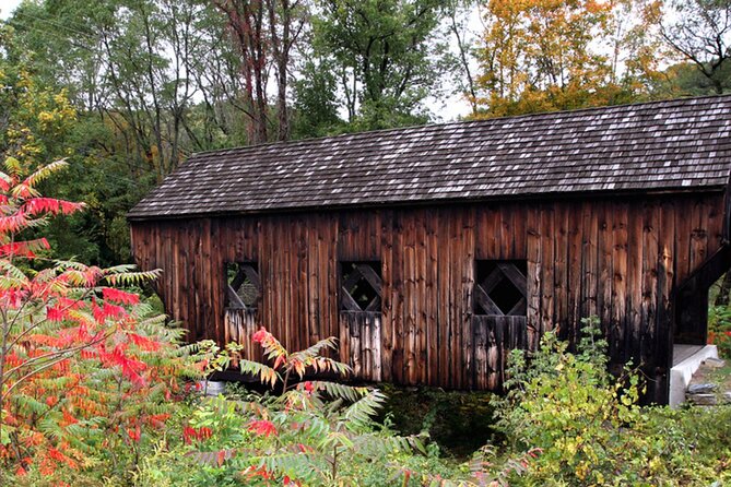 Self-Guided Audio Driving Tour of Vermont, RT100 Scenic Byway - Route 100 covered bridges: protected classics you can’t rush