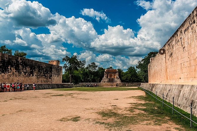 Self-Guided Audio Tour - Chichen Itza, the Greatness of the Mayas - The point of this Chichén Itzá audio tour: story-first ruins