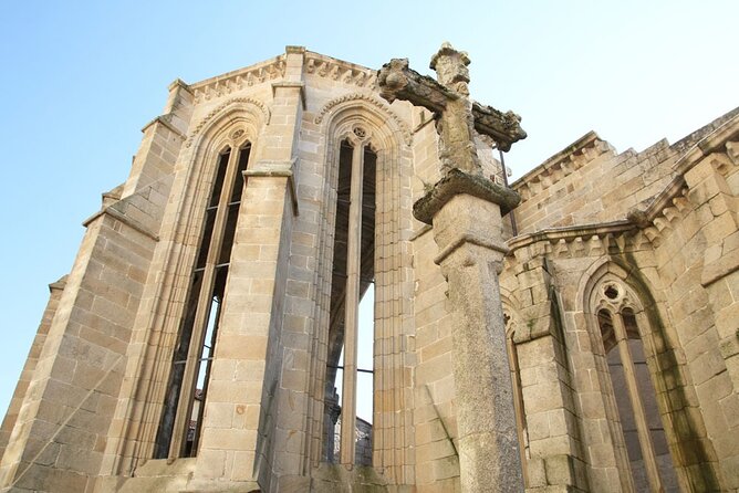 Self-Guided Audio Tour - The Secrets of Pontevedra - How the Soundwalkrs audio tour works on your phone