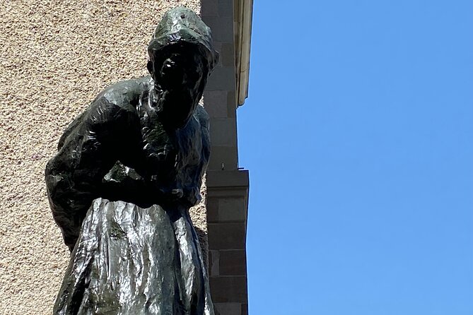 Self-Guided Audio Tour to the Many Faces of Geneva - Stop-by-stop: the many faces of Geneva in 13 meaningful moments