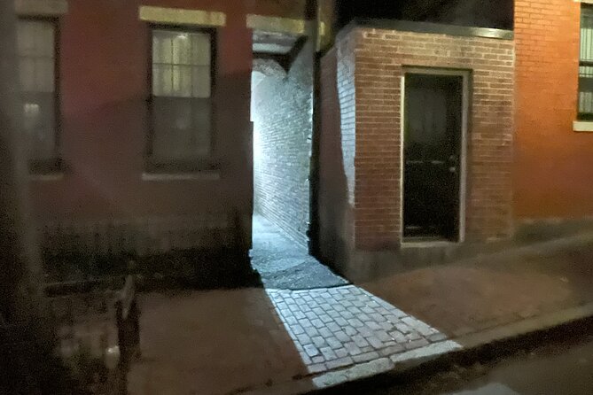 Self-Guided Boston's Beacon Hill Underground Railroad Audio Tour Walking Tour - John J. Smith House: how stations worked in practice