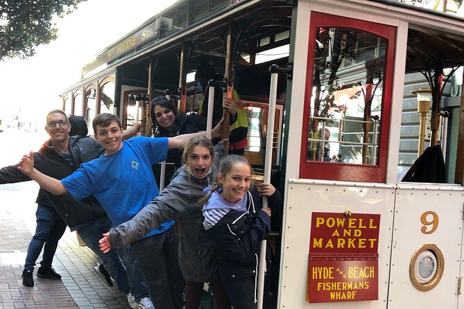 Self-Guided Cable Car City Tour in San Francisco - Powell and Market: The 5-Minute Photo Stop That Sets the Tone