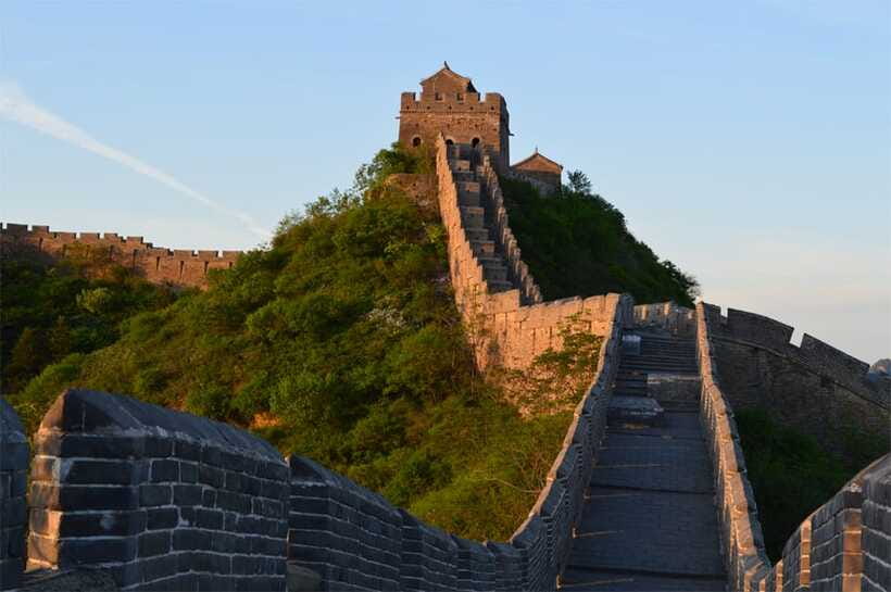 Self-guided challenging hiking from Jinshanling to Gubeikou - The Midday Break: Leaving Taochunkou and Reaching Jinshanling West Gate