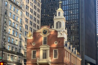 Self Guided Classic Freedom Trail Location Aware (GPS) Walking Audio Tour - Freedom Trail walking from Boston Common through Old Boston