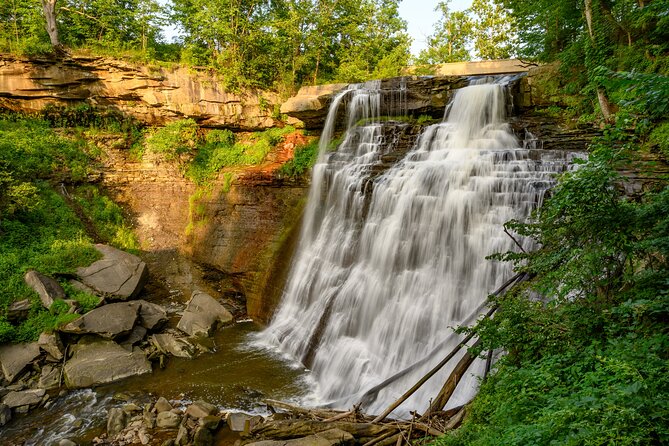 Self-Guided Driving Audio Tour of Cuyahoga Valley - The road-trip route: waterfalls, visitor centers, bridges, and canal-era stops