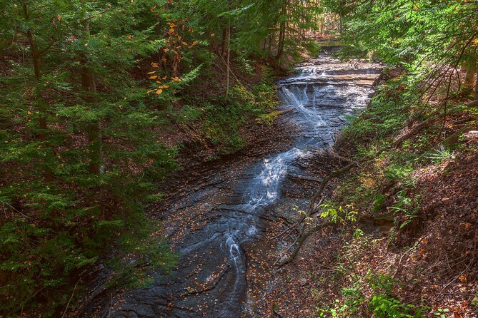 Self-Guided Driving Audio Tour of Cuyahoga Valley - Stop 3: Great Falls of Tinkers Creek (near Bedford)