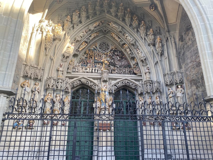 Self-Guided Reading City Tour in Bern - Churches on the route: St. Peter and Paul, Nydegg, and the French Church