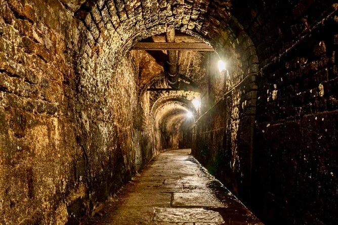 Self-Guided Secrets Tour - Explore Strasbourg & Miss Nothing - Barrage Vauban: a defensive bridge with real canal views