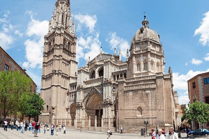 Self-Guided Toledo Day Trip from Madrid with Panoramic Train - Iglesia de Santo Tomé: Mudejar forms and the feel of medieval continuity