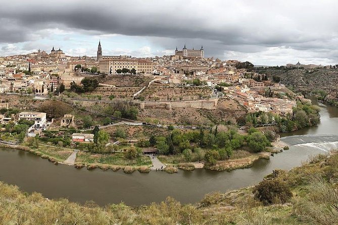Self-Guided Toledo Day Trip from Madrid with Panoramic Train - Catedral Primada: what you get in an hour