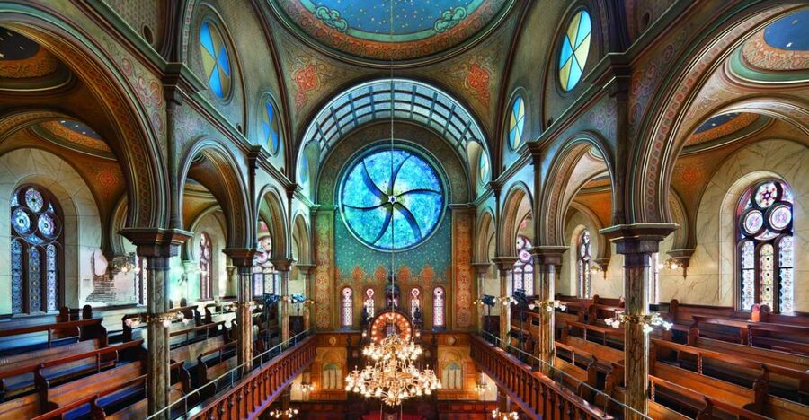 Self-Guided Tour of the Museum at Eldridge Street - Moorish Revival beauty: more than just a style choice