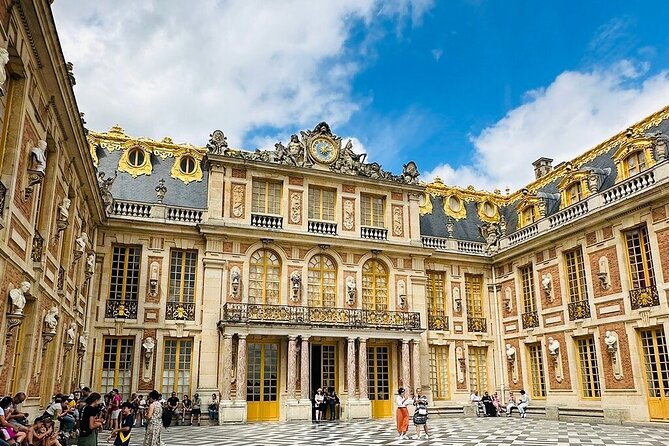 Self-Guided Tour to the Versailles with Timed Entry Ticket - Who This Works Best For (and Who Might Want a Live Guide)
