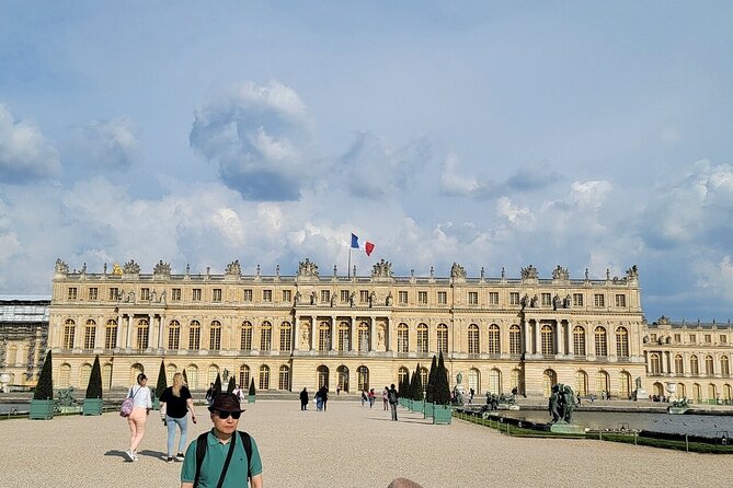 Self-Guided Tour to the Versailles with Timed Entry Ticket - Stop 1: Versailles Grounds and Trianon Estate With 800 Hectares to Explore