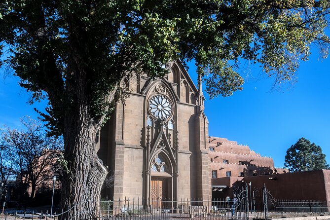 Self-Guided Walking Audio Tour of Historic Santa Fe - How the app works: offline maps, auto-play, and what to do if it hiccups