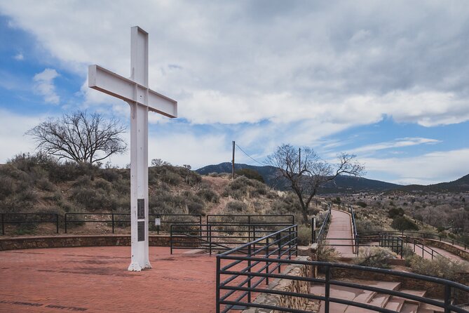 Self-Guided Walking Audio Tour of Historic Santa Fe - Learn More extras: great for curiosity, annoying if you forget your phone